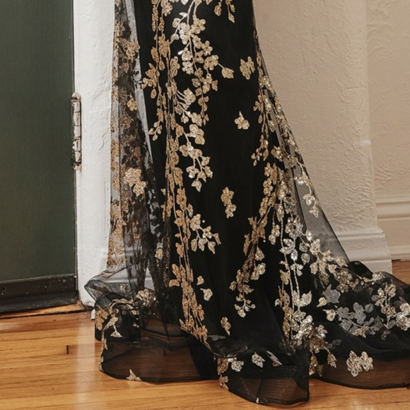 Prom dress - Picture 5 of 8